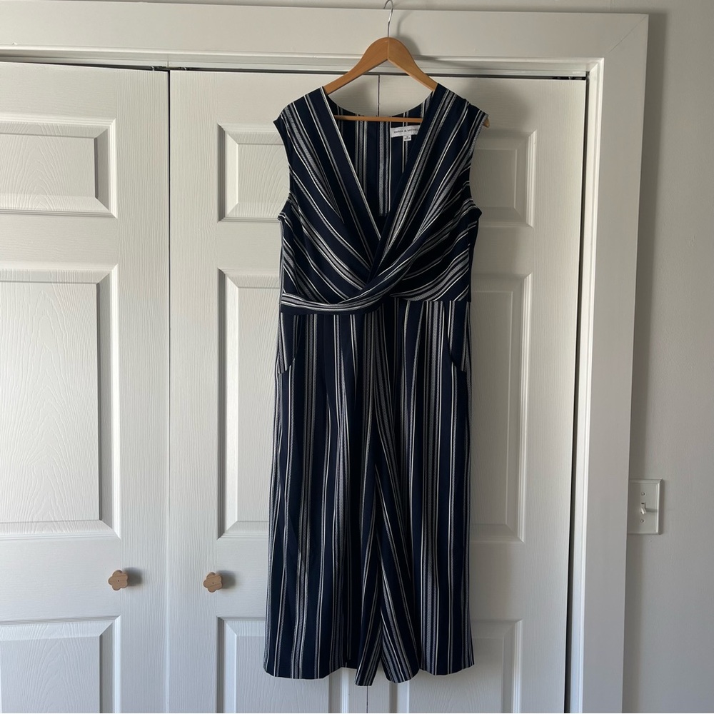 Emma & Michele Navy Blue and White Striped Jumpsuit Romper Size 14